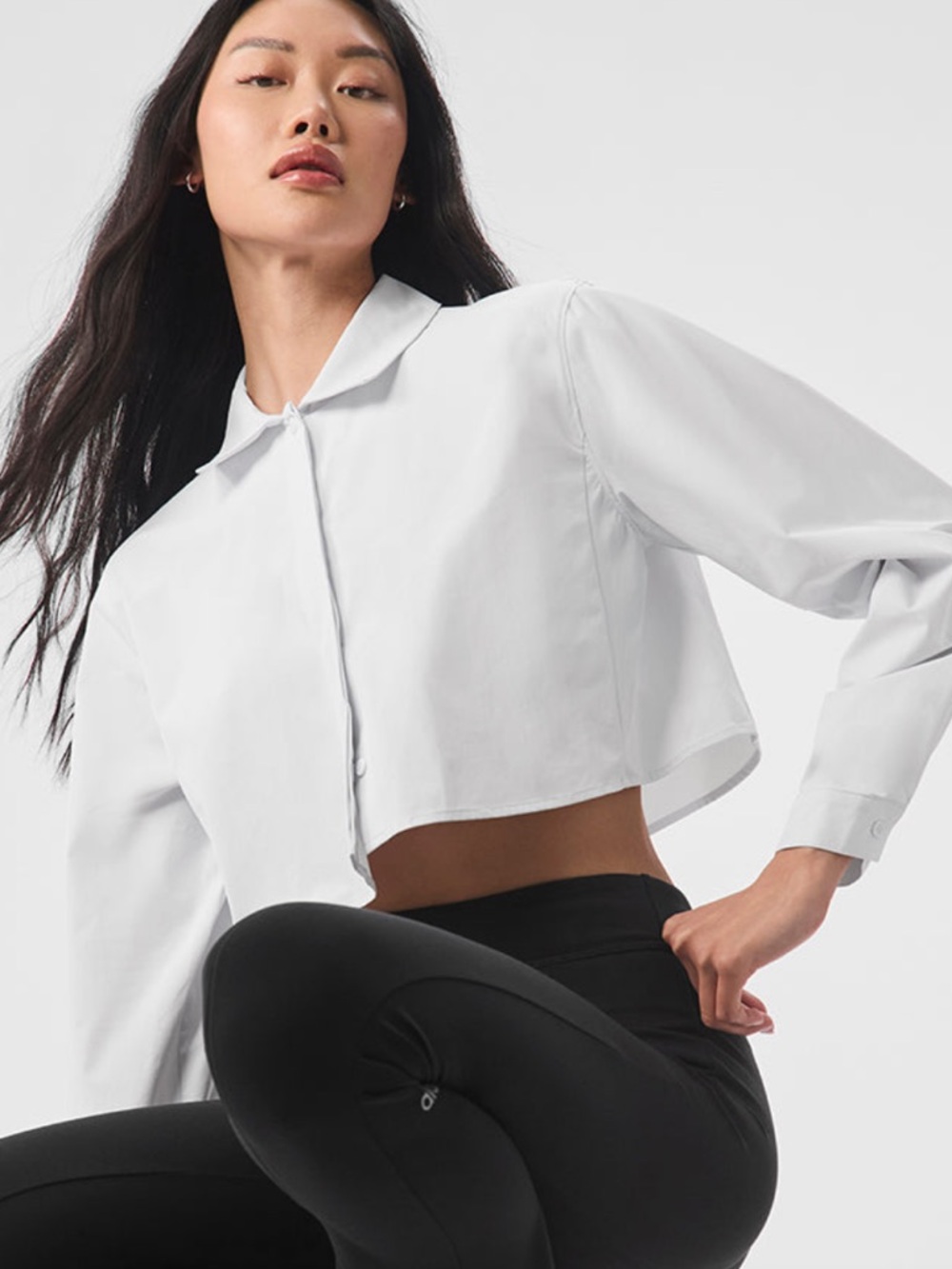 ALO Yoga White Cropped Button-Down Shirt